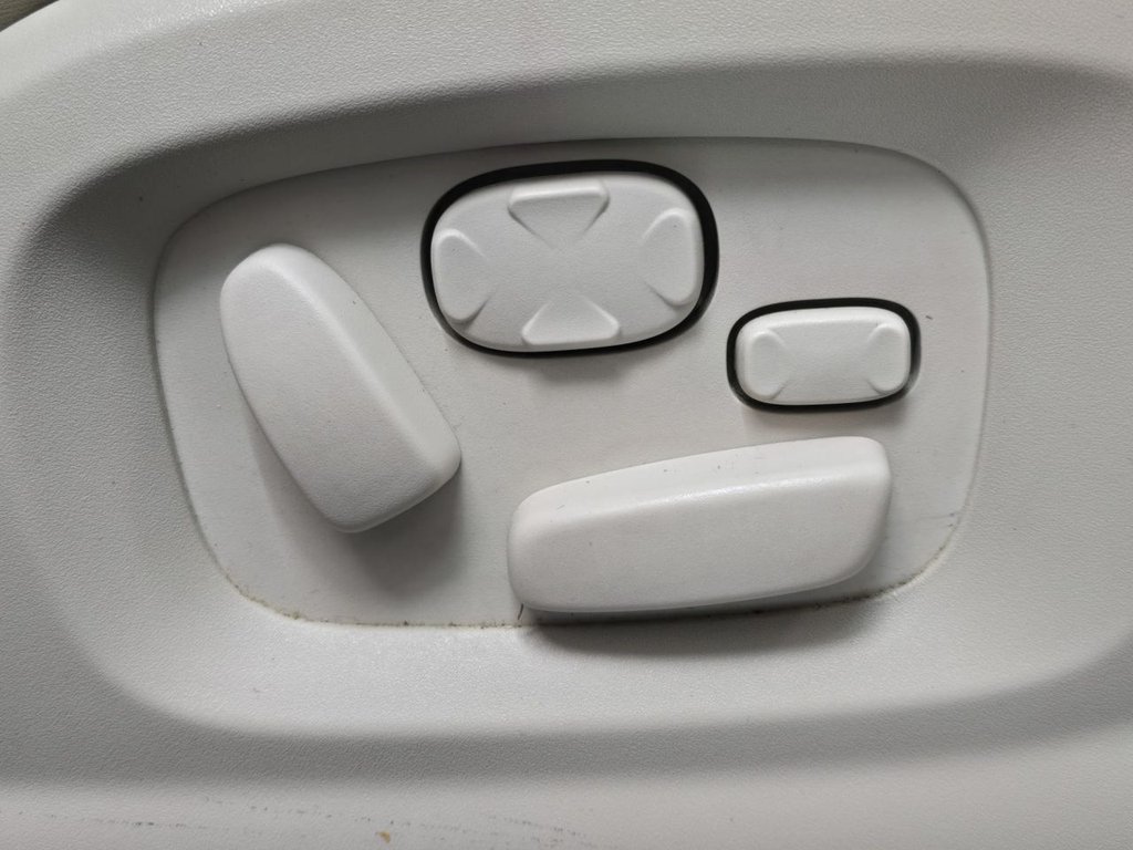 Used Jaguar XF 2012 for sale - 77583876: Photo 30