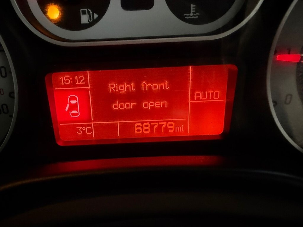 Used Fiat 500L 2014 for sale - 77369094: Photo 12