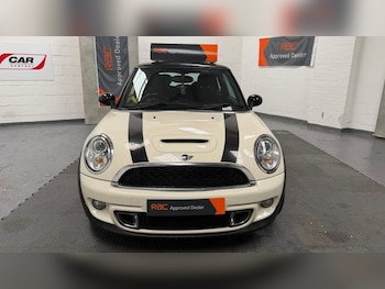 Used MINI Hatch 2011 for sale - 78263176: Photo