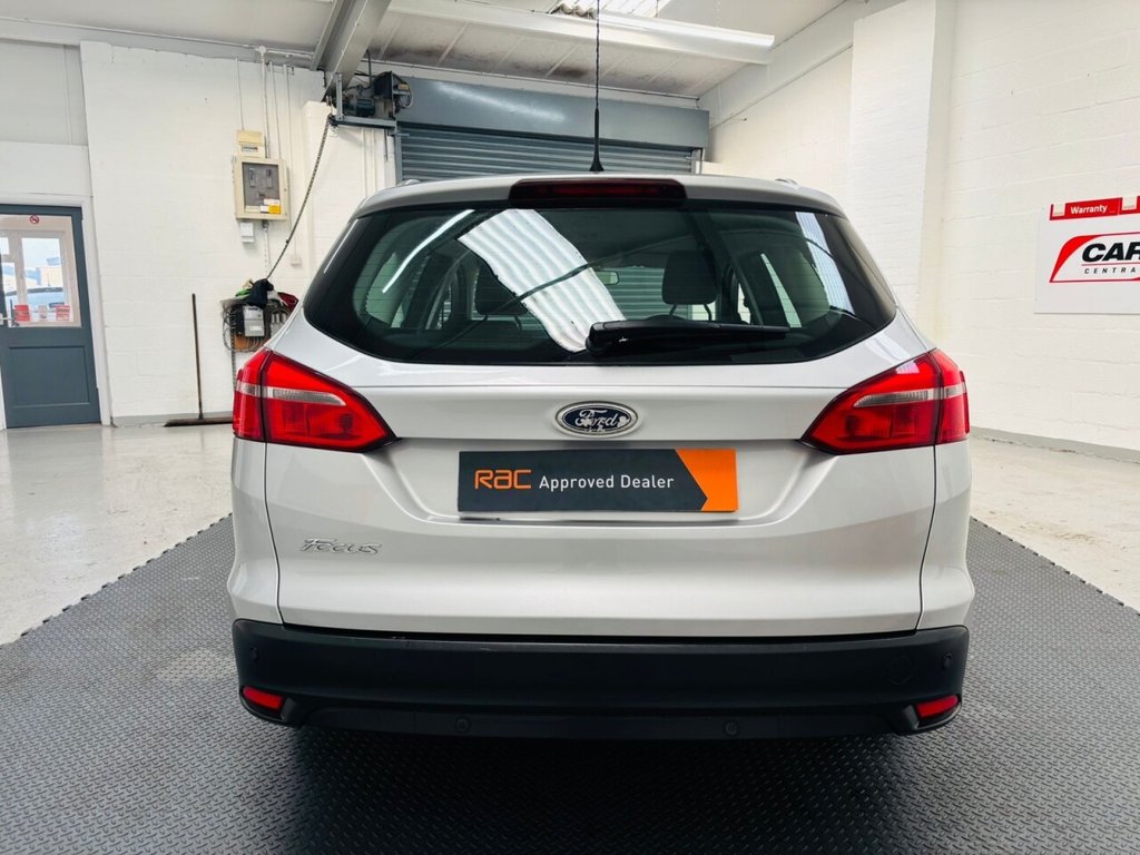 Used Ford Focus 2015 for sale - 76496171: Photo 5