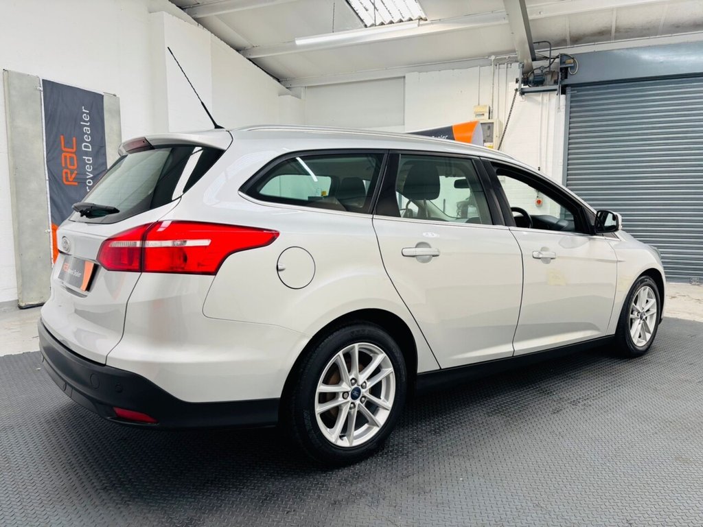 Used Ford Focus 2015 for sale - 76496171: Photo 6