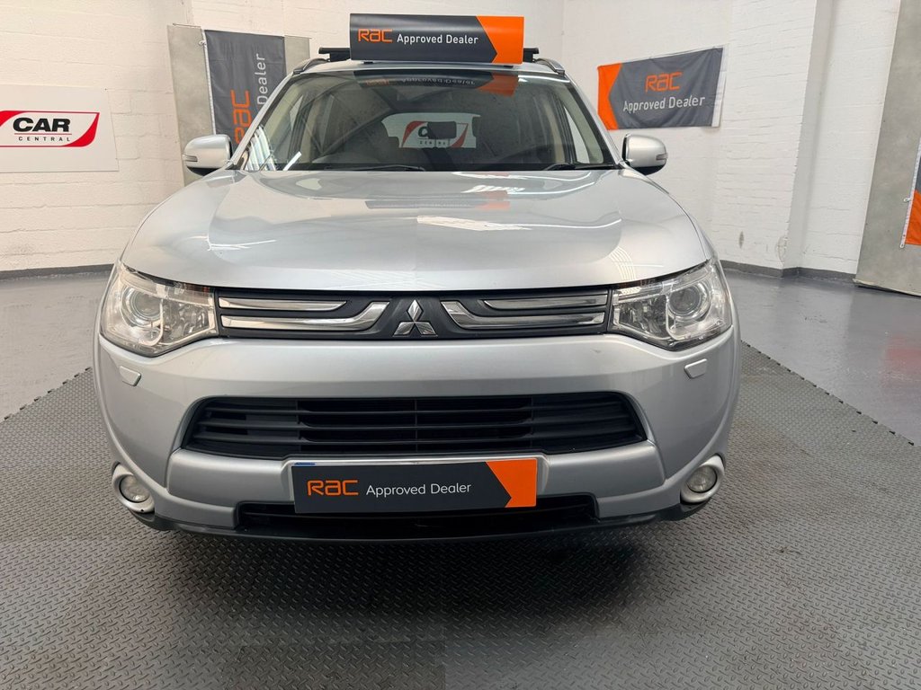 Used Mitsubishi Outlander 2014 for sale - 77655064: Photo 2