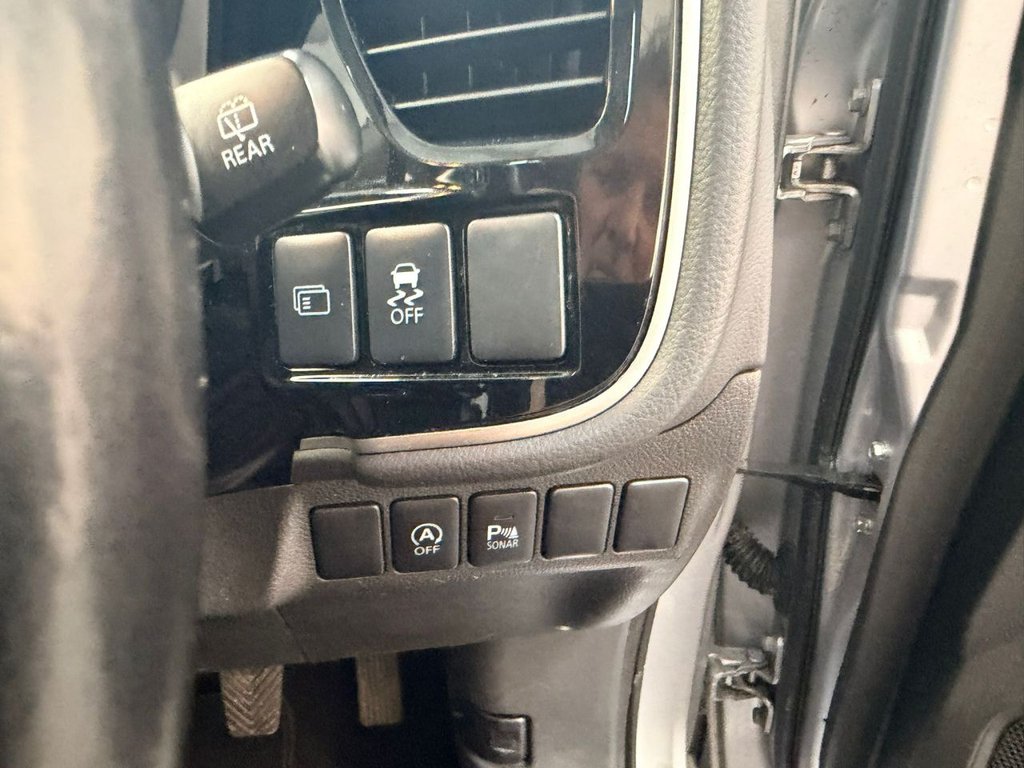 Used Mitsubishi Outlander 2014 for sale - 77655064: Photo 28