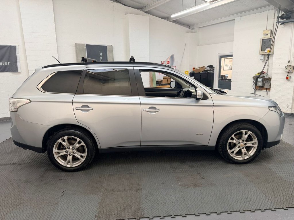 Used Mitsubishi Outlander 2014 for sale - 77655064: Photo 6