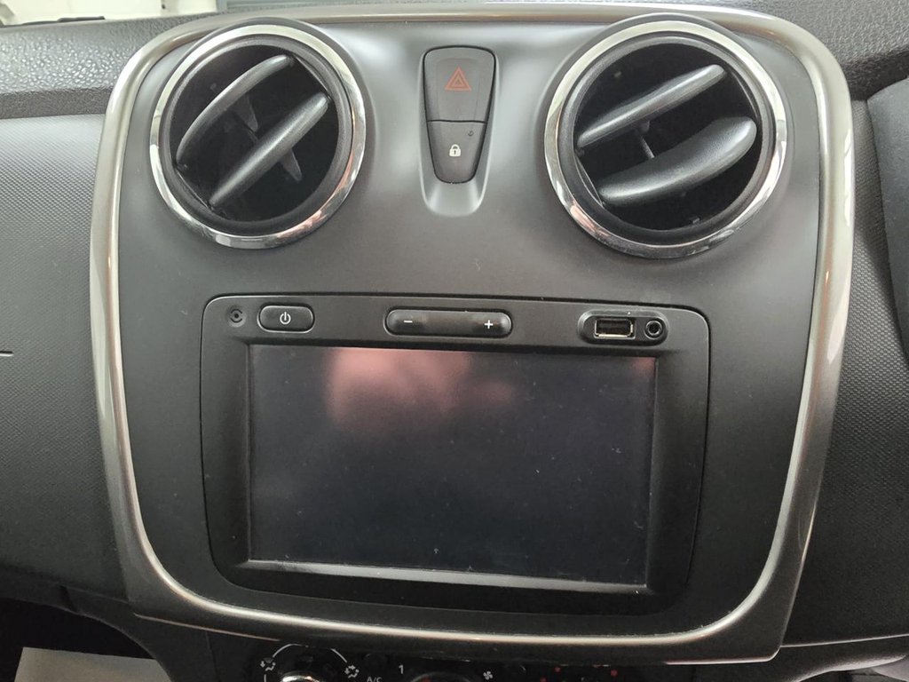 Used Dacia Sandero Stepway 2015 for sale - 77313318: Photo 13