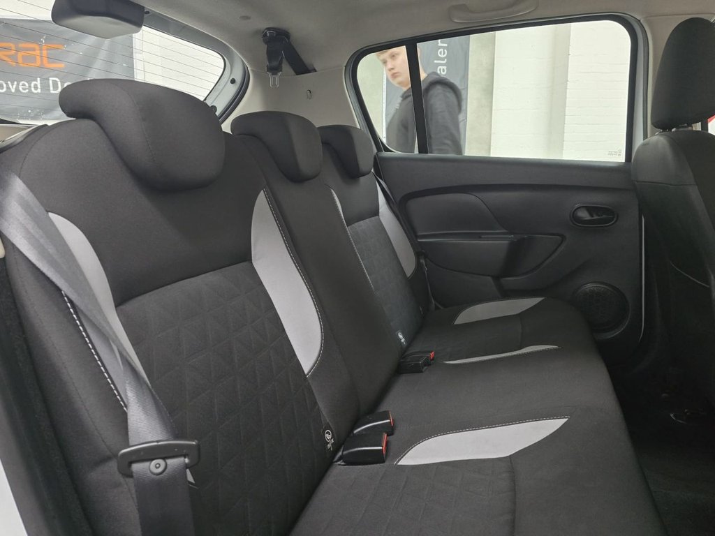 Used Dacia Sandero Stepway 2015 for sale - 77313318: Photo 18