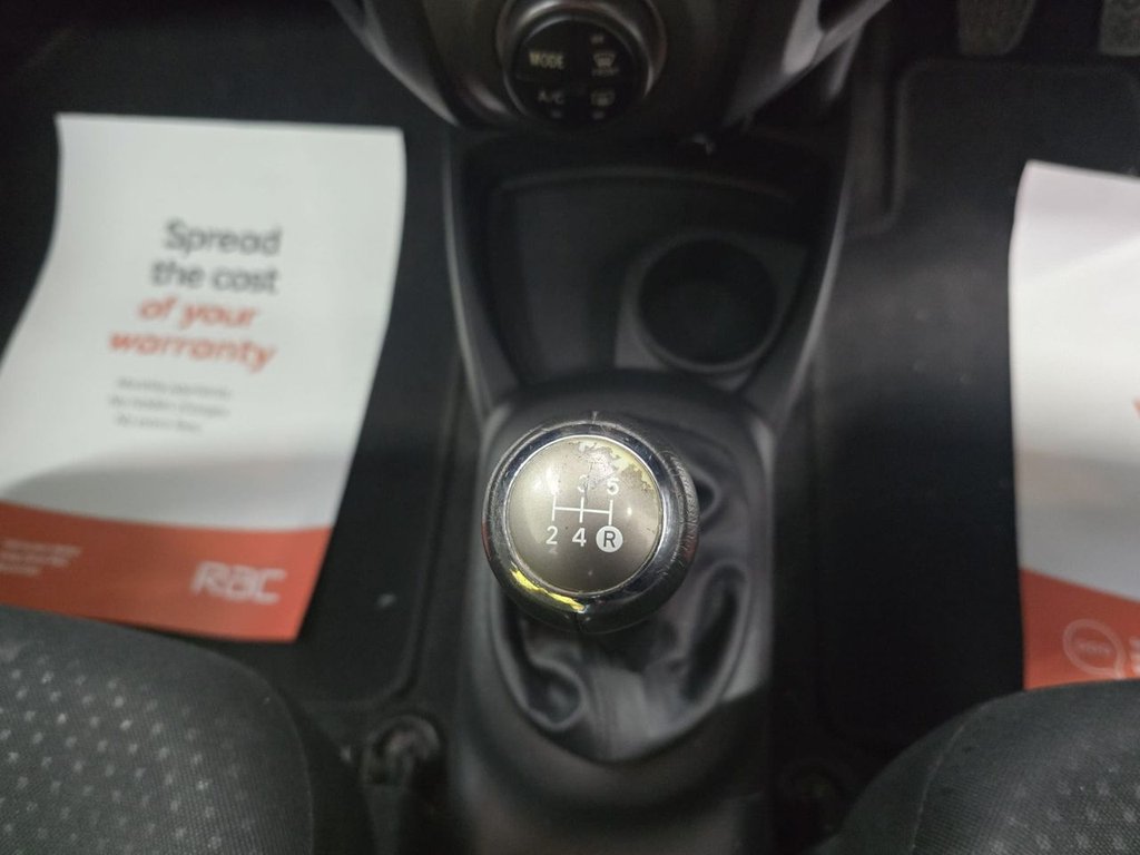 Used Toyota Yaris 2011 for sale - 77571415: Photo 21