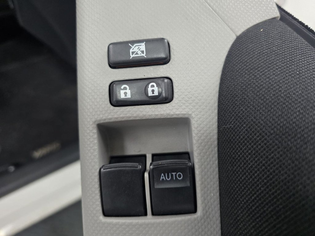 Used Toyota Yaris 2011 for sale - 77571415: Photo 9