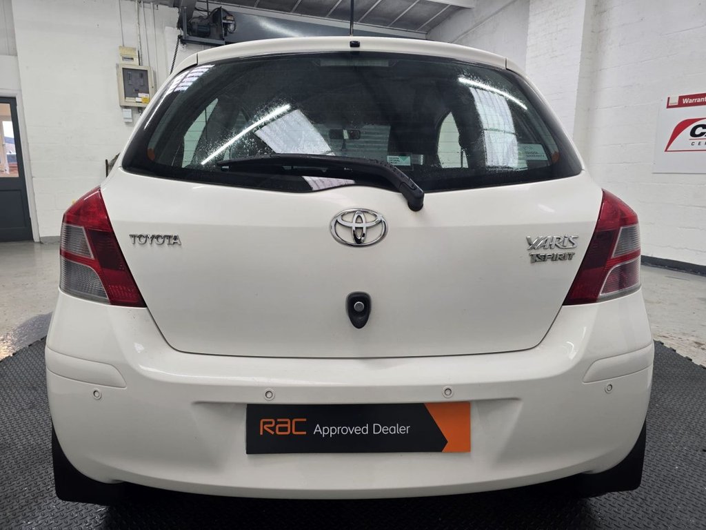 Used Toyota Yaris 2011 for sale - 77627364: Photo 5