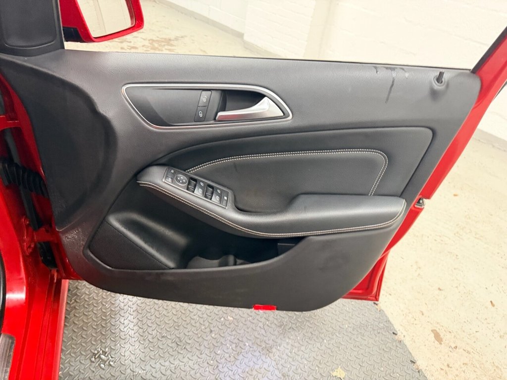 Used Mercedes-Benz B Class 2012 for sale - 77355788: Photo 12