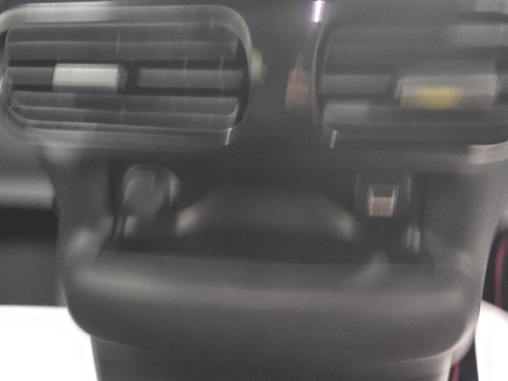 Used Citroen C4 Cactus 2017 for sale - 77422440: Photo 13