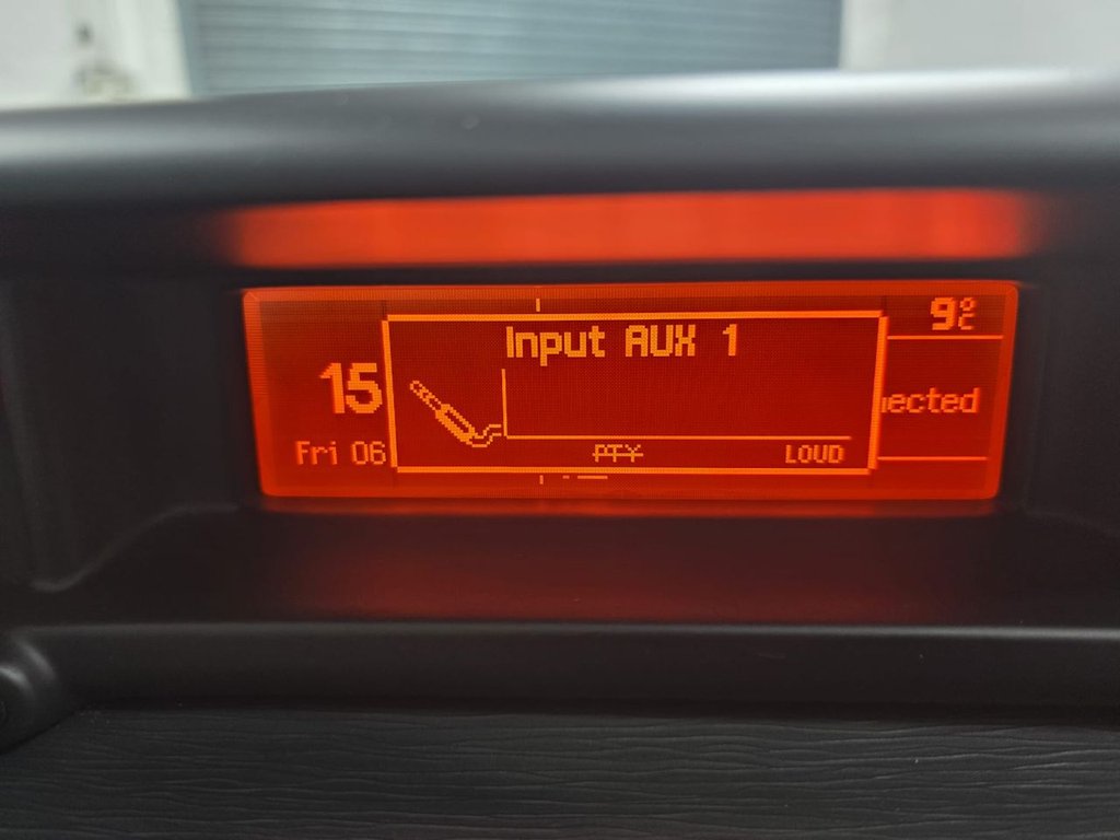 Used Citroen C3 Picasso 2010 for sale - 77780643: Photo 25