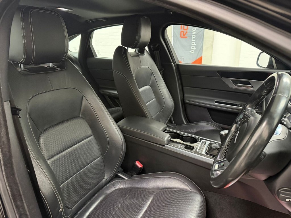 Used Jaguar XF 2016 for sale - 77200550: Photo 11