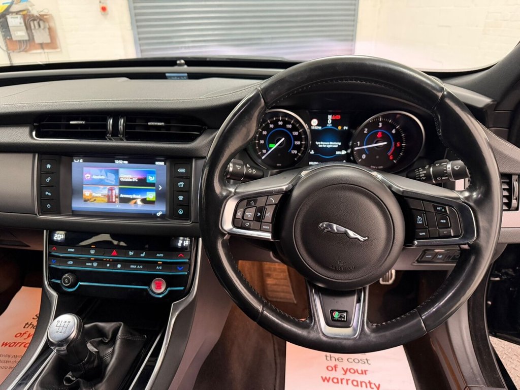 Used Jaguar XF 2016 for sale - 77200550: Photo 13