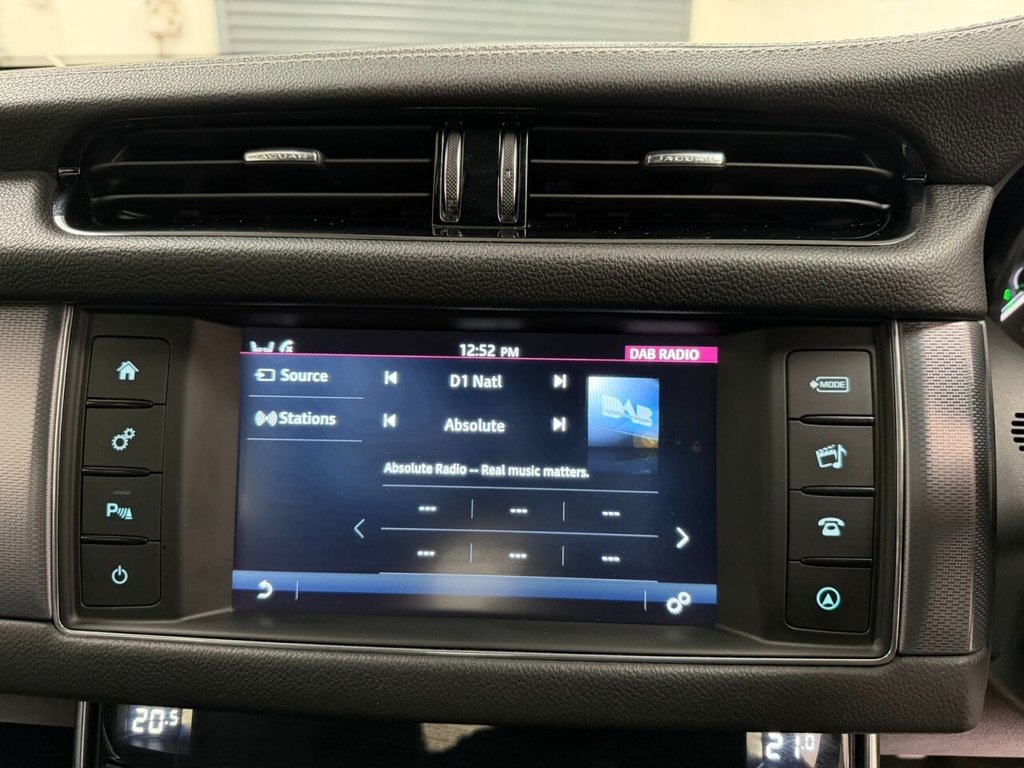 Used Jaguar XF 2016 for sale - 77200550: Photo 14