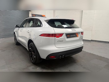 Used Jaguar F-Pace 2016 for sale - 78672618: Photo