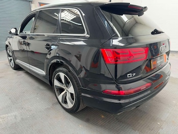 Used Audi Q7 2015 for sale - 79184487: Photo