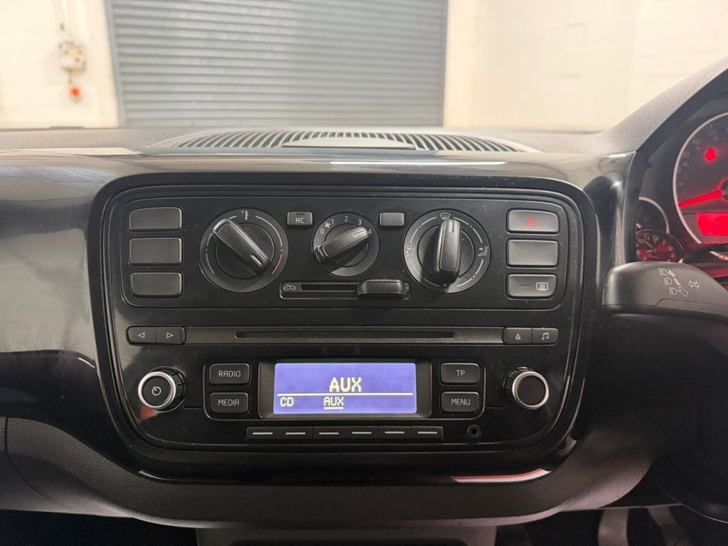 Used Volkswagen up! 2012 for sale - 77110743: Photo 18