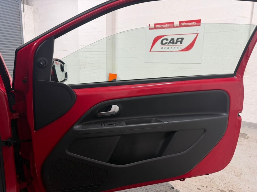 Used Volkswagen up! 2012 for sale - 77110743: Photo 22