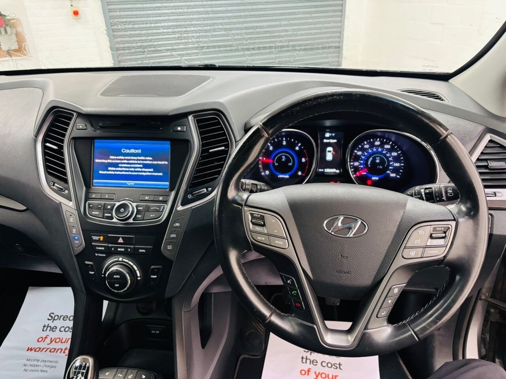 Used Hyundai Santa Fe 2014 for sale - 76520512: Photo 13