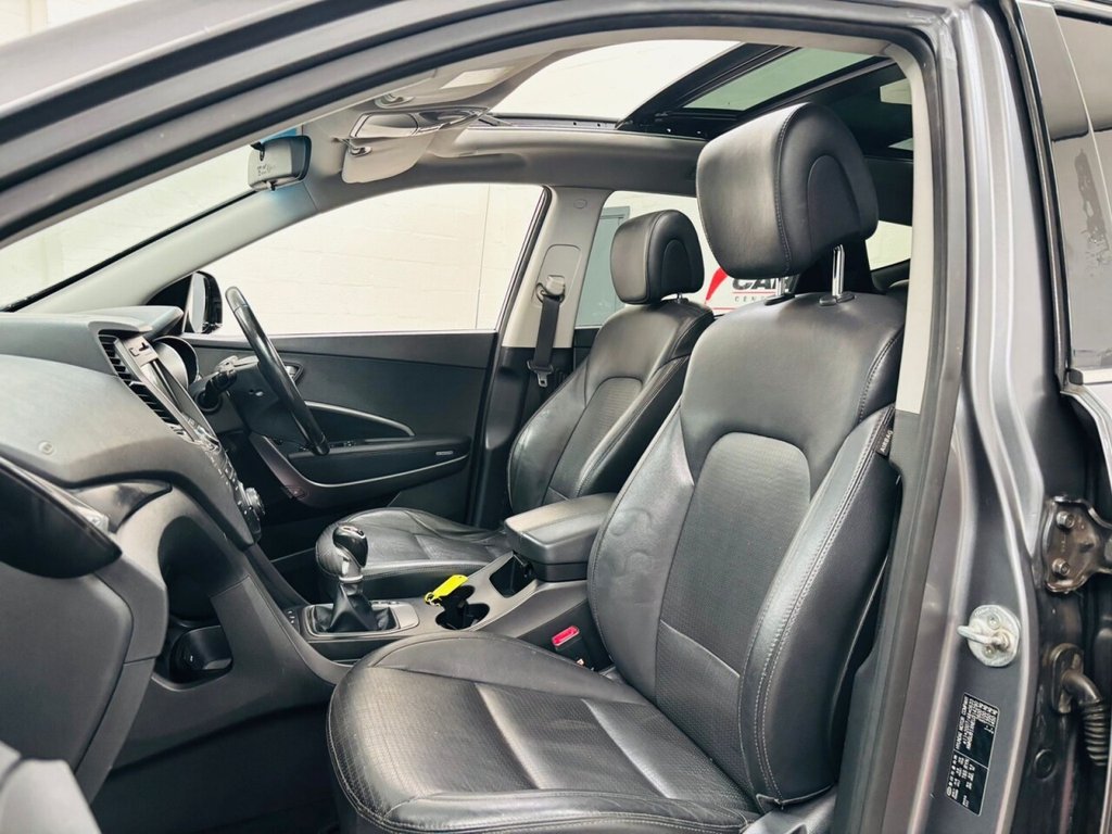 Used Hyundai Santa Fe 2014 for sale - 76520512: Photo 29