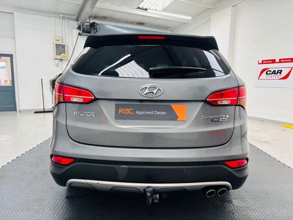 Used Hyundai Santa Fe 2014 for sale - 76520512: Photo 5