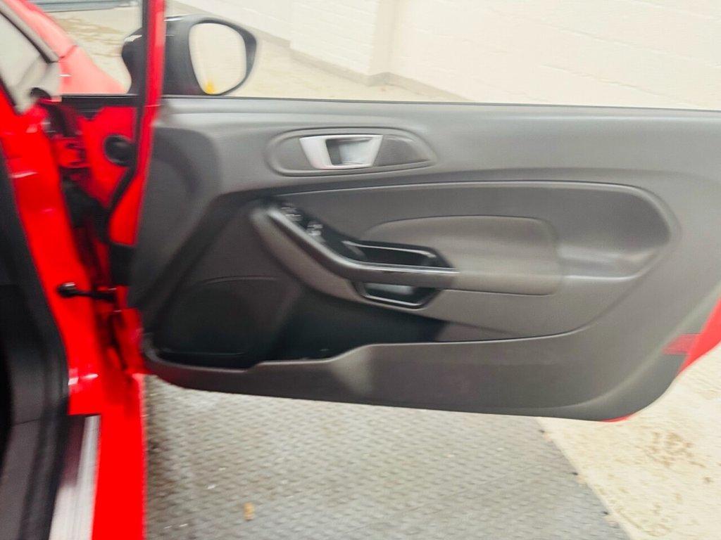 Used Ford Fiesta 2016 for sale - 76655446: Photo 14