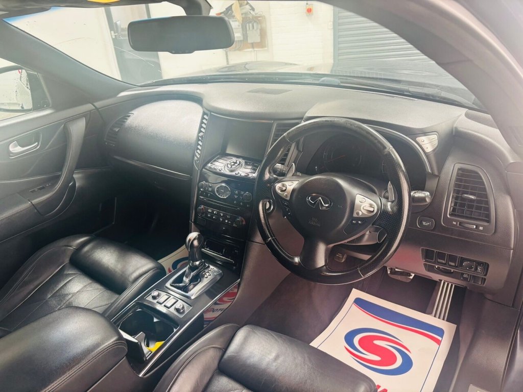 Used Infiniti FX 2010 for sale - 77110686: Photo 11