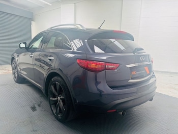 Used Infiniti FX 2010 for sale - 77110686: Photo