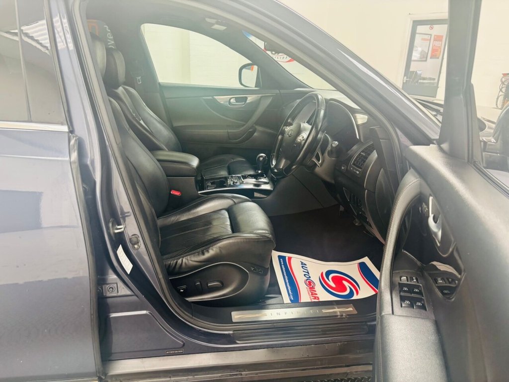 Used Infiniti FX 2010 for sale - 77110686: Photo 9