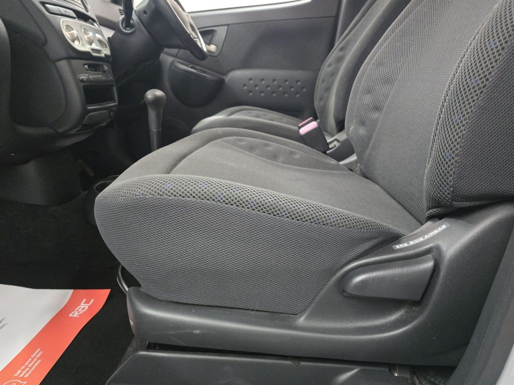 Used Toyota Yaris Verso 2005 for sale - 77621604: Photo 29