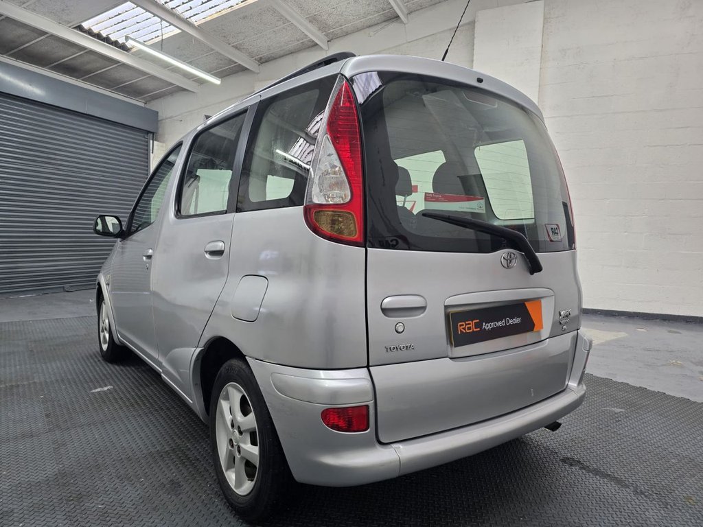 Used Toyota Yaris Verso 2005 for sale - 77621604: Photo 4