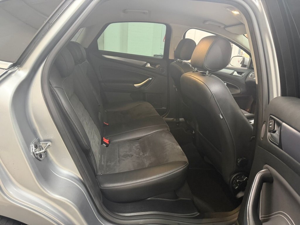 Used Ford Mondeo 2014 for sale - 77065114: Photo 26