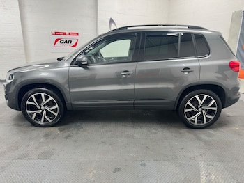 Used Volkswagen Tiguan 2015 for sale - 78875029: Photo