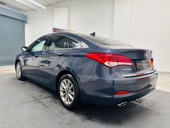 Used Hyundai i40 2018 for sale - 76632157: Photo