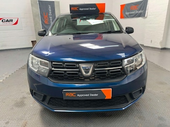 Used Dacia Sandero 2018 for sale - 79252055: Photo
