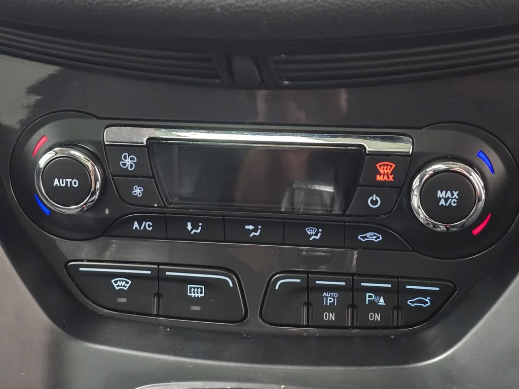 Used Ford Kuga 2014 for sale - 77780810: Photo 27