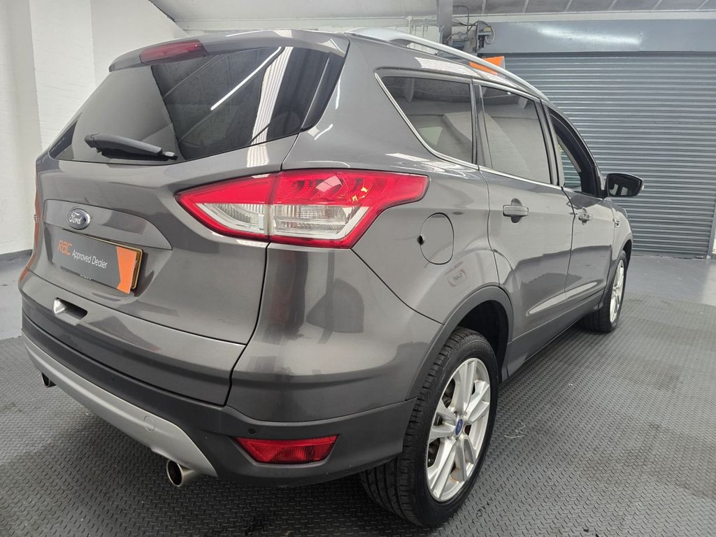 Used Ford Kuga 2014 for sale - 77780810: Photo 6