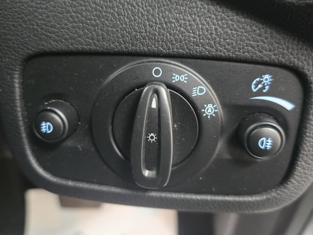 Used Ford Kuga 2014 for sale - 77780810: Photo 9