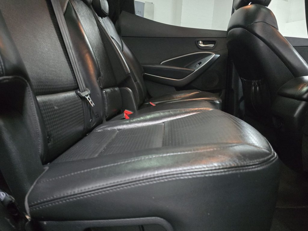 Used Hyundai Santa Fe 2013 for sale - 77621473: Photo 11