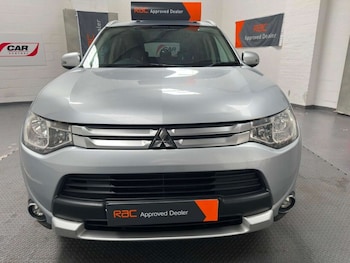 Used Mitsubishi Outlander 2014 for sale - 79069136: Photo
