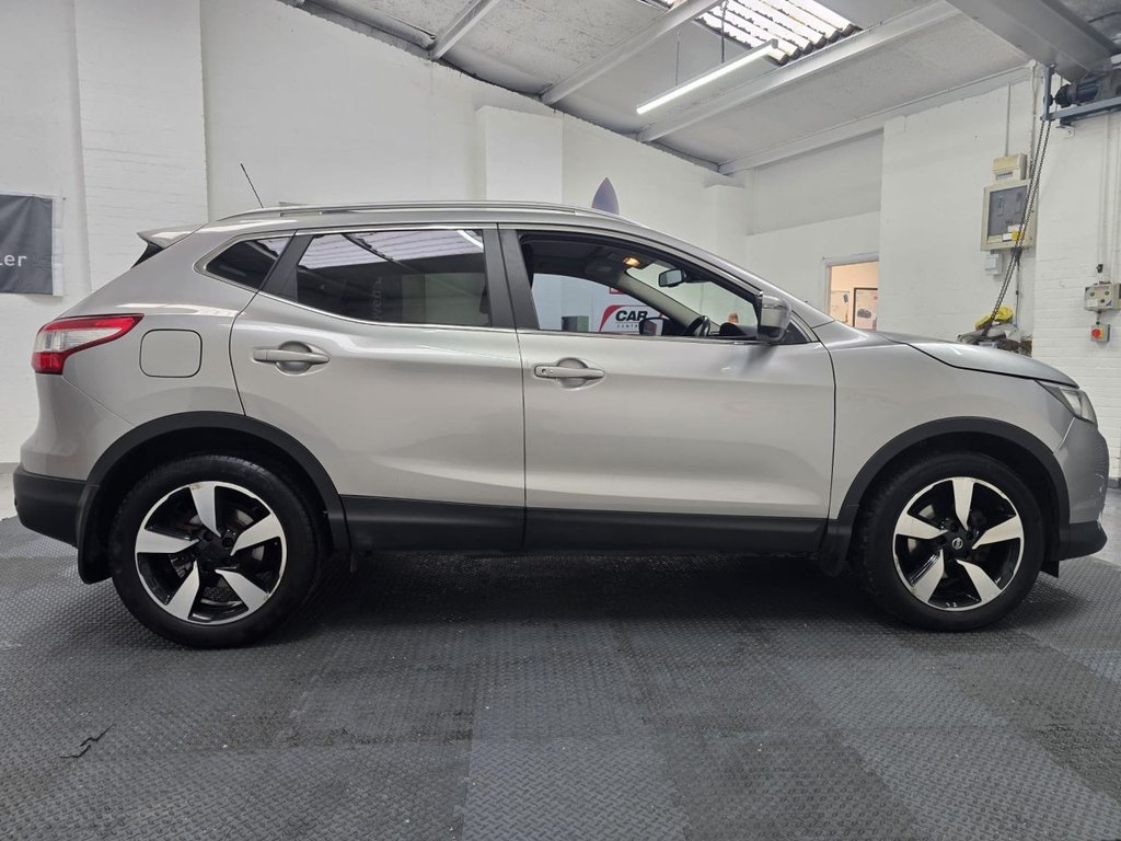 Used Nissan Qashqai 2017 for sale - 77571965: Photo 7