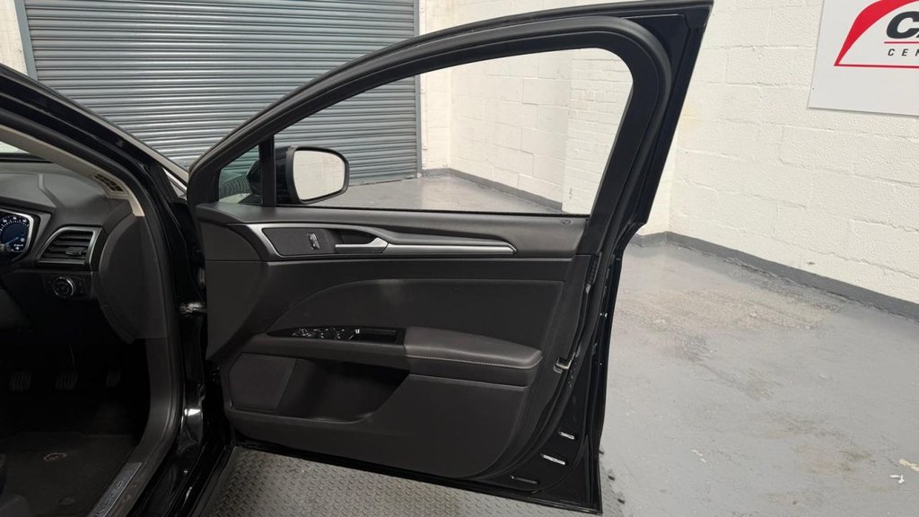 Used Ford Mondeo 2015 for sale - 78167557: Photo 14