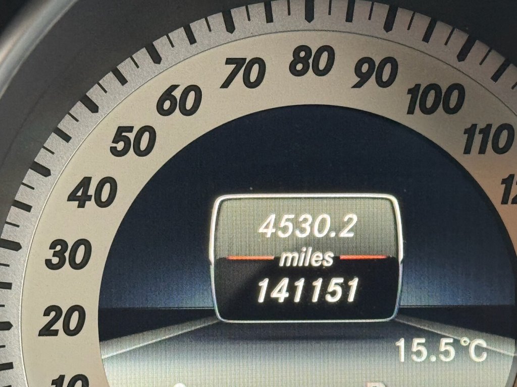 Used Mercedes-Benz E Class 2013 for sale - 76469858: Photo 16