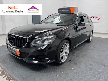 Used Mercedes-Benz E Class 2013 for sale - 76469858: Photo