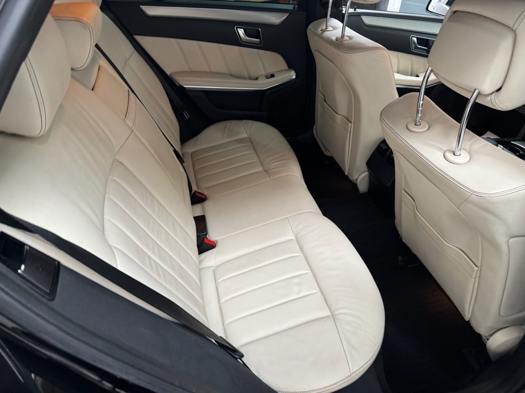 Used Mercedes-Benz E Class 2013 for sale - 76469858: Photo 21