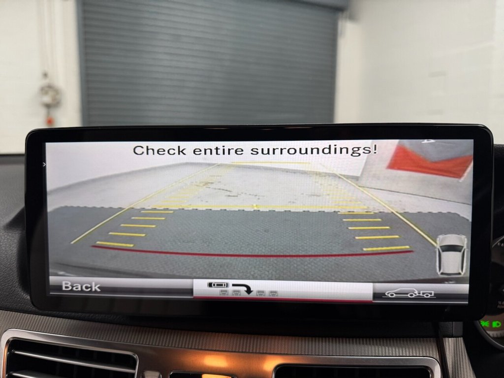 Used Mercedes-Benz E Class 2013 for sale - 76469858: Photo 23