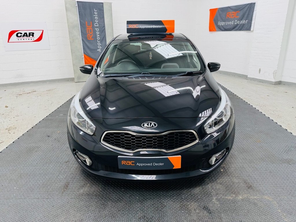 Used Kia Ceed 2015 for sale - 76841650: Photo 2