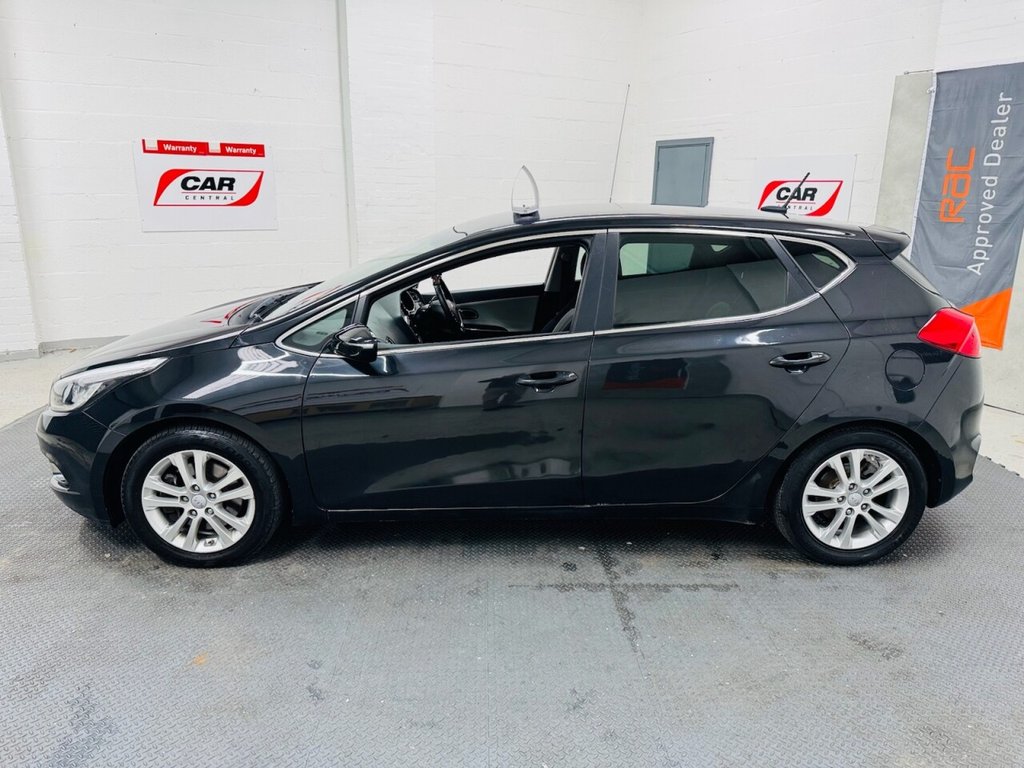 Used Kia Ceed 2015 for sale - 76841650: Photo 3
