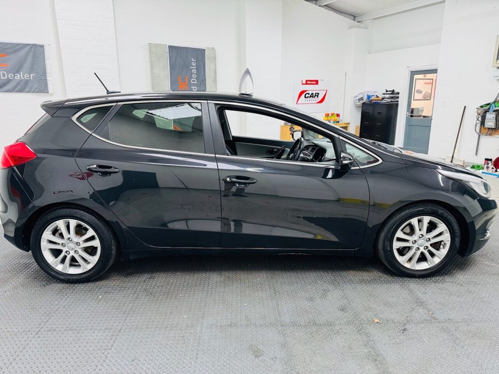 Used Kia Ceed 2015 for sale - 76841650: Photo 7
